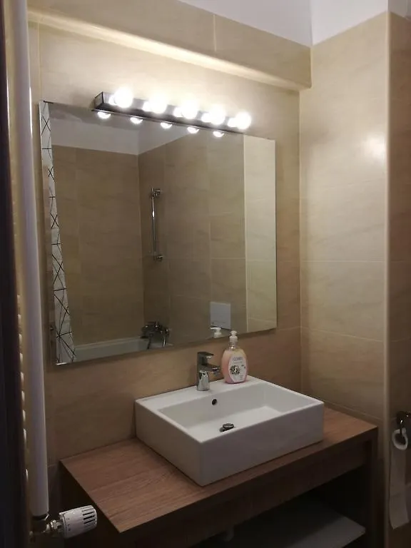Apartamento Apartament Metrocity Academiei Hotel Bucareste